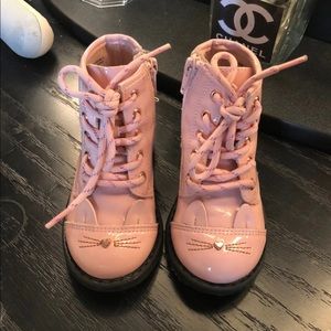 Pink toddler boots